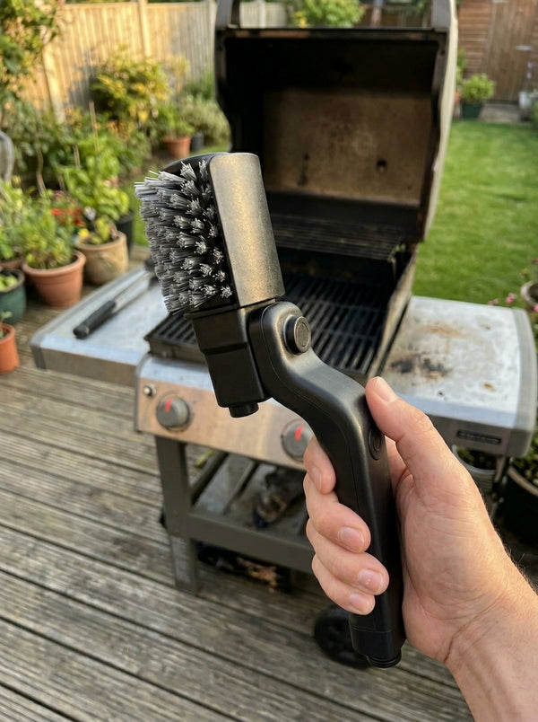 La Brossière en main